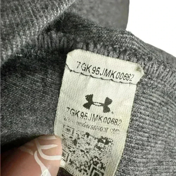 Under Armour Women's Gray Long Sleeve Shirt Peach Logo Pre-Owned Size XL - Picture 8 of 10